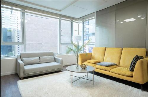 COEX Apartamento | Gangnam Apartment 100m 3 Bedrooms 2 Private Bathrooms M CEO Residence 1 Minute to COEX Fully Furnished 3Bdr 2Bath