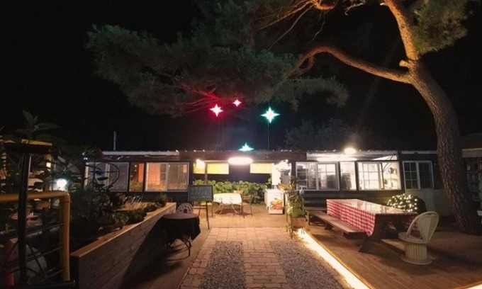 Deokhyeon Casa | Gapyeong Pine Pension