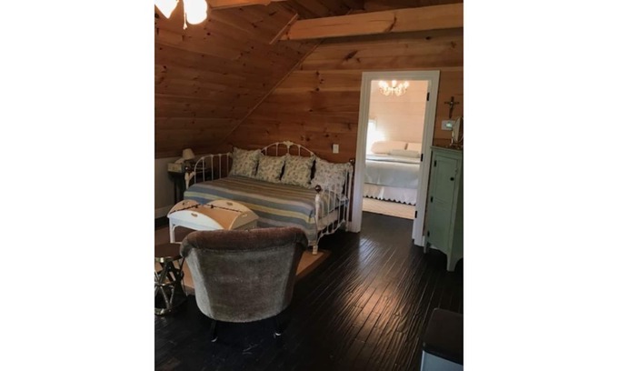 Rutherfordton Apartamento | Garage Cottage Apartment with Horse Pasture