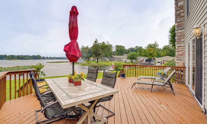 Coldwater Casa | Garage Game Room, Bar: Coldwater Lake House!