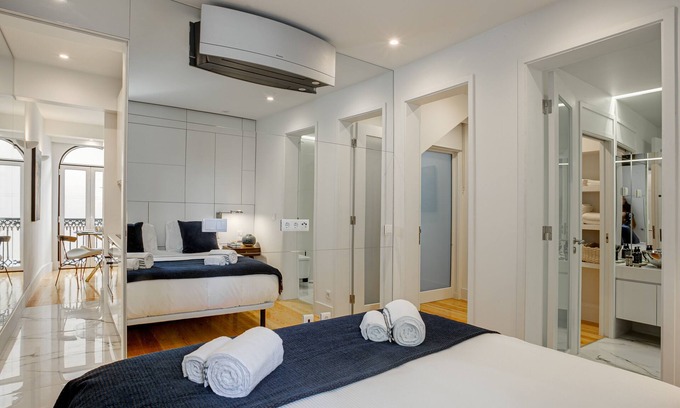 Santos Apartamento | Garcia de Orta - Chic & Trendy T.M. Flat