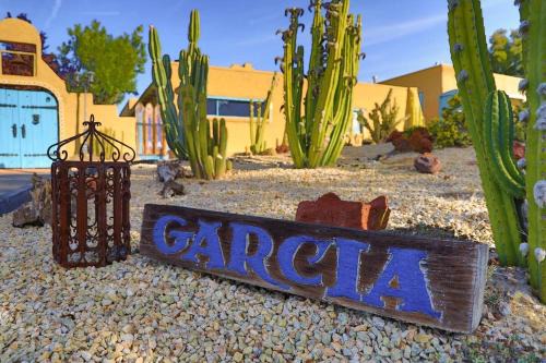 Atascadero Casa | Garcia Hacienda Authentic Mexican Villa & Hot Tub