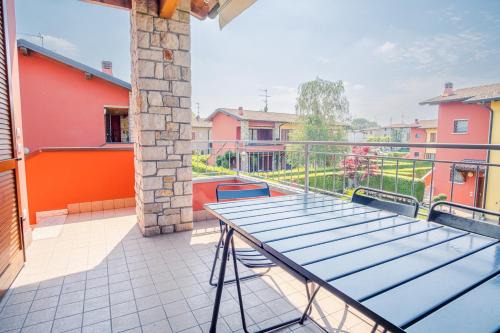 Rivoltella Apartamento | Garda Orange Apartment - Italian Homing