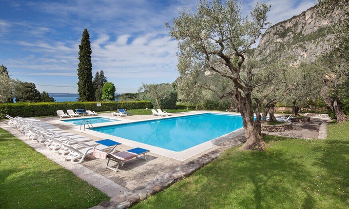 Corno Apartamento | Garda Relax - apartament with swimming pool