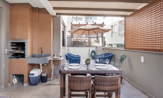 Governador Celso Ramos Apartamento | Garden apartment in Praia de Palmas