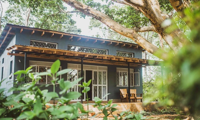 Jinja Cabina | Garden Cabin on the Nile - African Grey