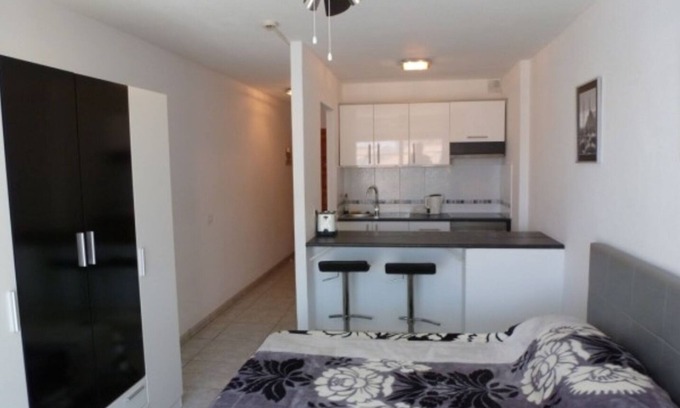 San Eugenio Apartamento | complejo Garden City una ubicación ideal para la playa, tiendas, restaurantes y bares
