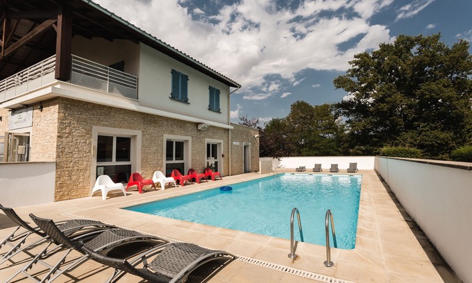 Lissieu Casa | Garden & City Lyon Lissieu