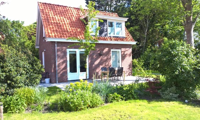 Domburg Casa | Garden@Domburg