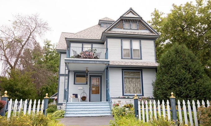 Sturgeon Bay Cama Y Desayuno | Garden Gate BnB