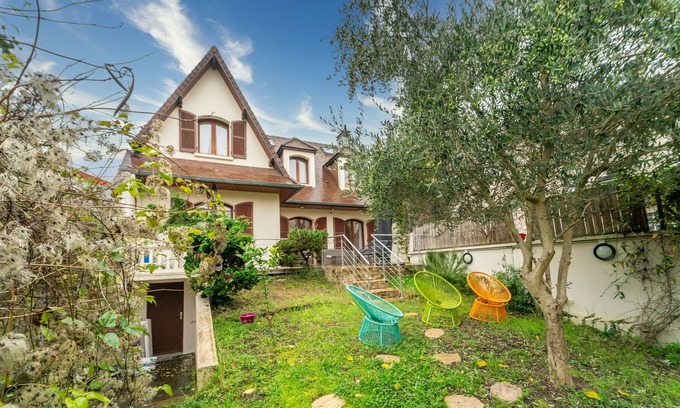 La Courneuve Casa | Garden Haven - Maison de 180m² avec jardin