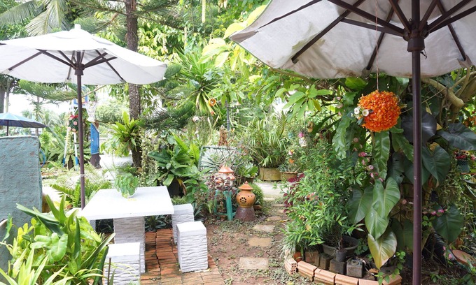 Makham Tia Casa | Garden Homestay Suratthani