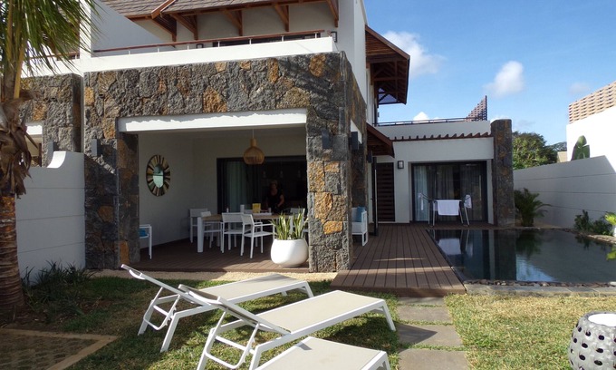 Mont Choisy Villa | CHOISY DE CASA DE JARDÍN para vacaciones familiares y de amigos