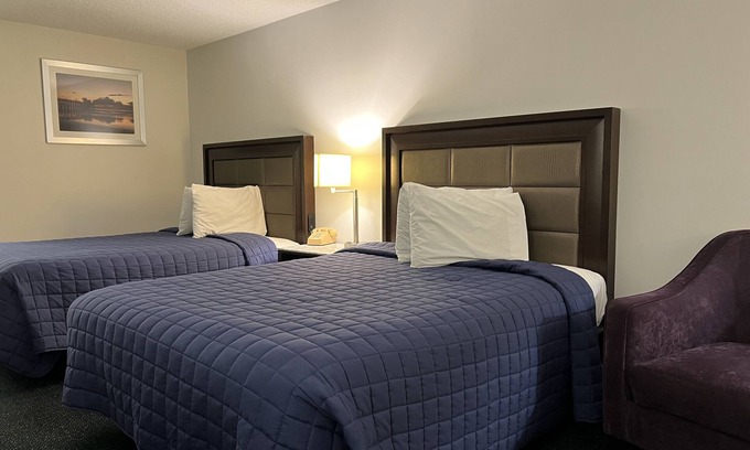 Metter Hotel | Garden Inn & Suites