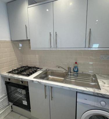 South Ockendon Casa | Garden Lodge