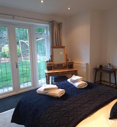 Bromsgrove Casa | Garden Room