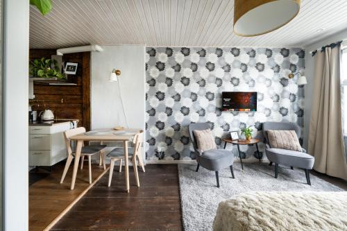 Pelgulinn Apartamento | Garden Studio next to Telliskivi & Old Town