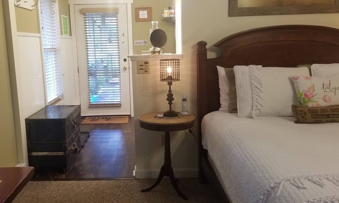 Swanton Casa | Garden Suite-Suite-Queen-Baño Privado-Vista al campo