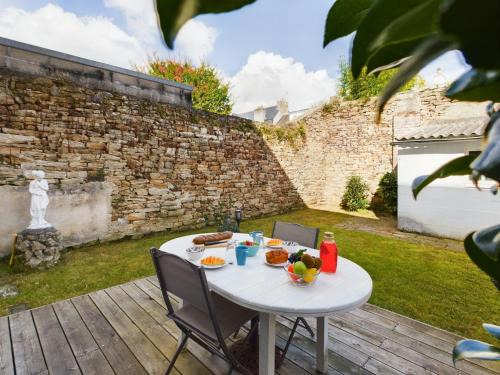 Concarneau Apartamento | -GARDEN - Une Oasis au coeur de Concarneau