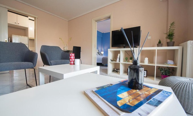 Marousi Apartamento | Garden-view apartment, Marousi