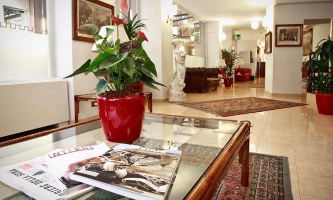 Porta Garibaldi Hotel | Garibaldi Palace