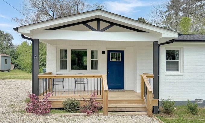 Southwest Raleigh Casa | Garner's Retreat | 2Bd/2Ba & Pet Friendly