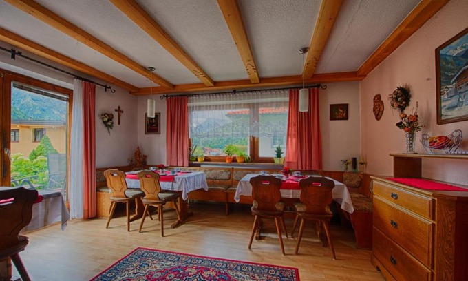 Oetz Apartamento | Garni Fischer