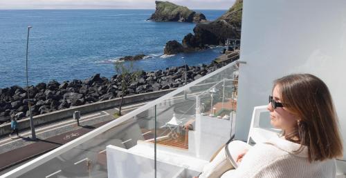 Ponta Delgada Hotel | Garoupas Inn
