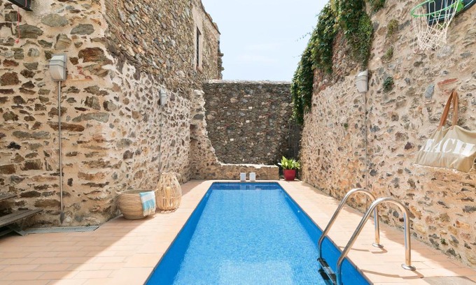 Garriguella Casa | Garriguella- Roses – Pool Costa Brava House