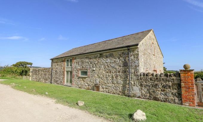 Newport Casa | Garstons Barn