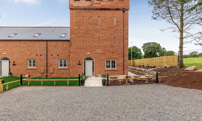 Wing Cabaña | Garth House - Peel Castle