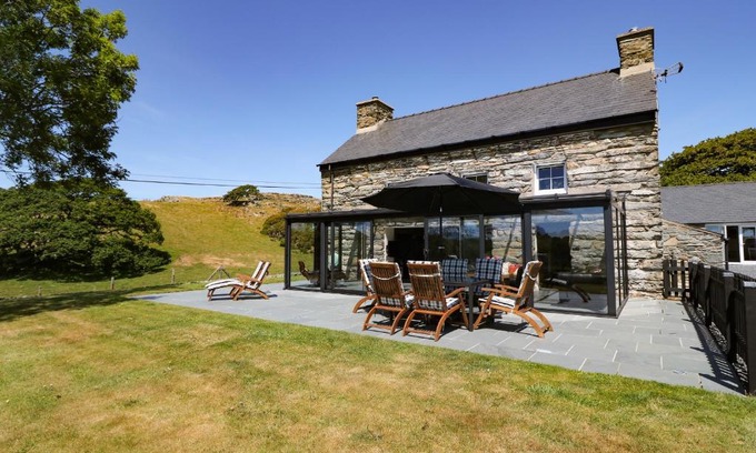 Porthmadog Casa | Garth Morthin The Farmhouse