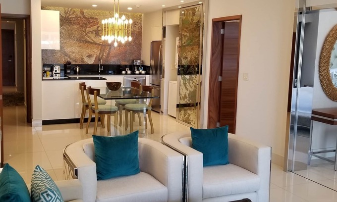 Cabo San Lucas Complejo | Último lujo y un entorno tranquilo con la belleza impecable de Land's End