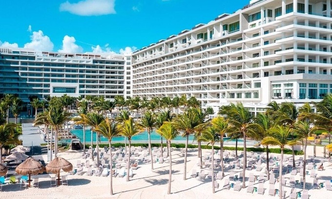 Centro de Cancún Complejo | Garza Blanca Resort and Spa 2 Bedroom Oceanfront! Christmas week 12/23-12/30