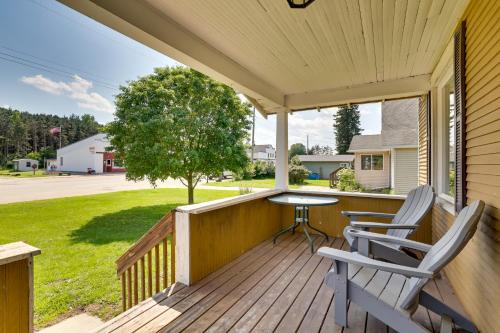 Hixton Casa | Gas Grill and Porch Rural Hixton Vacation Home!