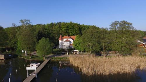 Warenthin Casa | Gast-& Logierhaus Am Rheinsberger See