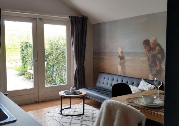 Anjum Apartamento | Gastenverblijf By ús thús