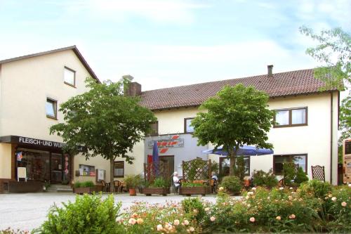 Ursensollen Casa | Gasthof Reif