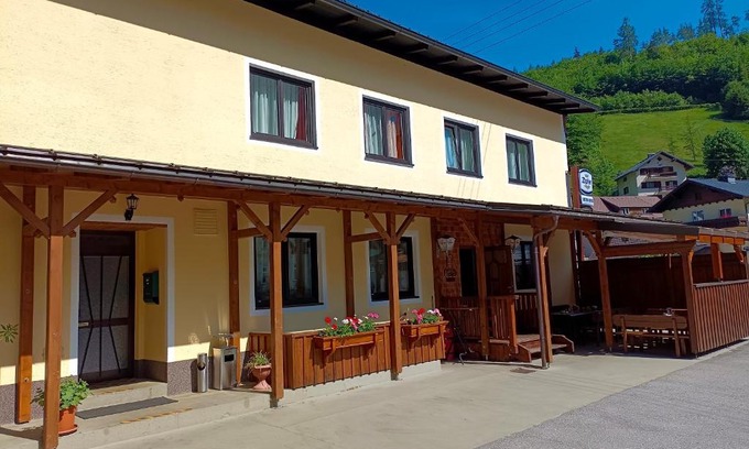 Ebensee Casa | Gasthof Roitner