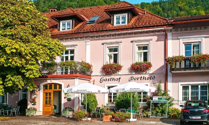 Sankt Aegyd am Neuwalde Hotel | Gasthof Zum Niederhaus - Familie Perthold