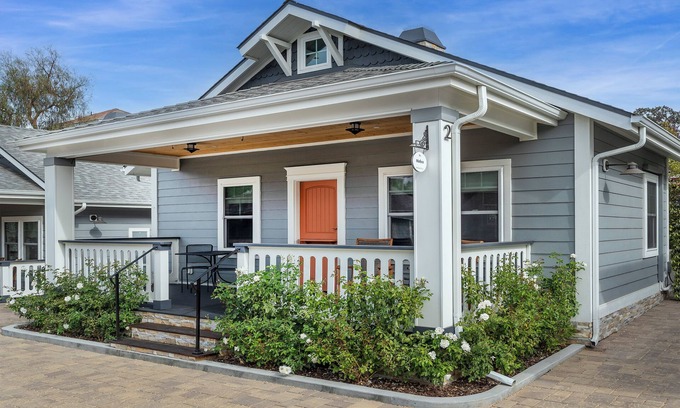 Santa Ynez Cabaña | Gastro HQ: Luxe Studio, Walk To Best Restaurants, L2EV, Sleeps 4, Unit 5 Madera