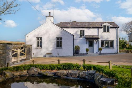 Killington Casa | Gate House