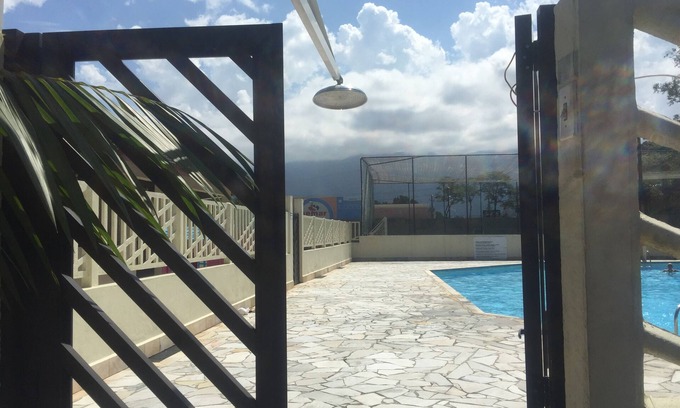 Vila Clais Apartamento | condominio cerrado, cerca de la playa, 2 vacantes