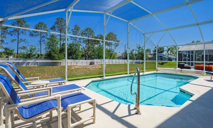 Westridge Casa | Gated Community Westridge! 4 bedrooms, 3 bathrooms and private pool. Free WIFI