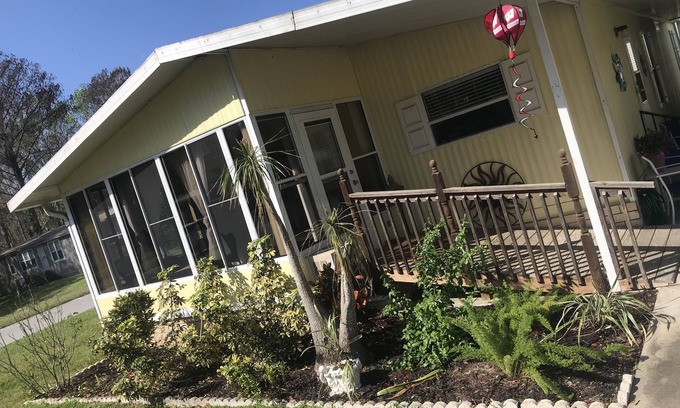 Wildwood Casa | Gated community with Country Club. Amenities galore!! Hour from Tampa & Orlando!