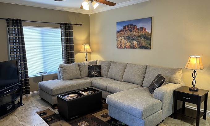 Villa De Paz Condominio | Gated Condo; pool, hot tub, gym, 2 bedrooms, 2 bath, 5 min to Cardinals Stadium
