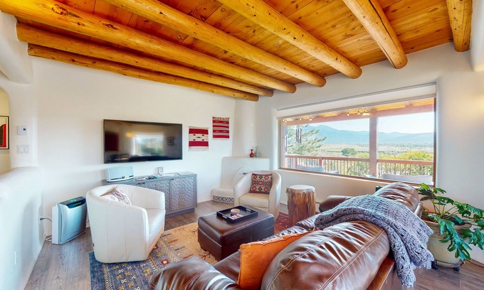 Taos Casa | Gated mountain-view gem with tennis, labyrinth, rooftop bar, private hot tub
