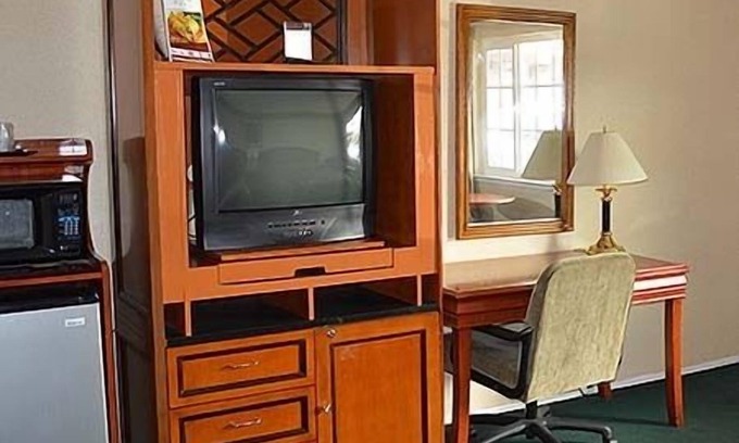 Fairfield Hotel | Gateway Inn Fairfield