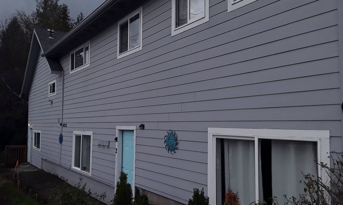 Sandy Apartamento | Gateway to Mt Hood in Downtown Sandy Apt 1