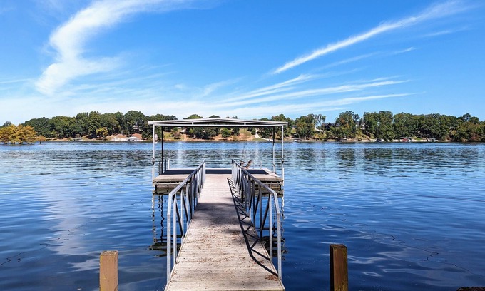 Winchester Casa | Gather at Tims Ford Lake